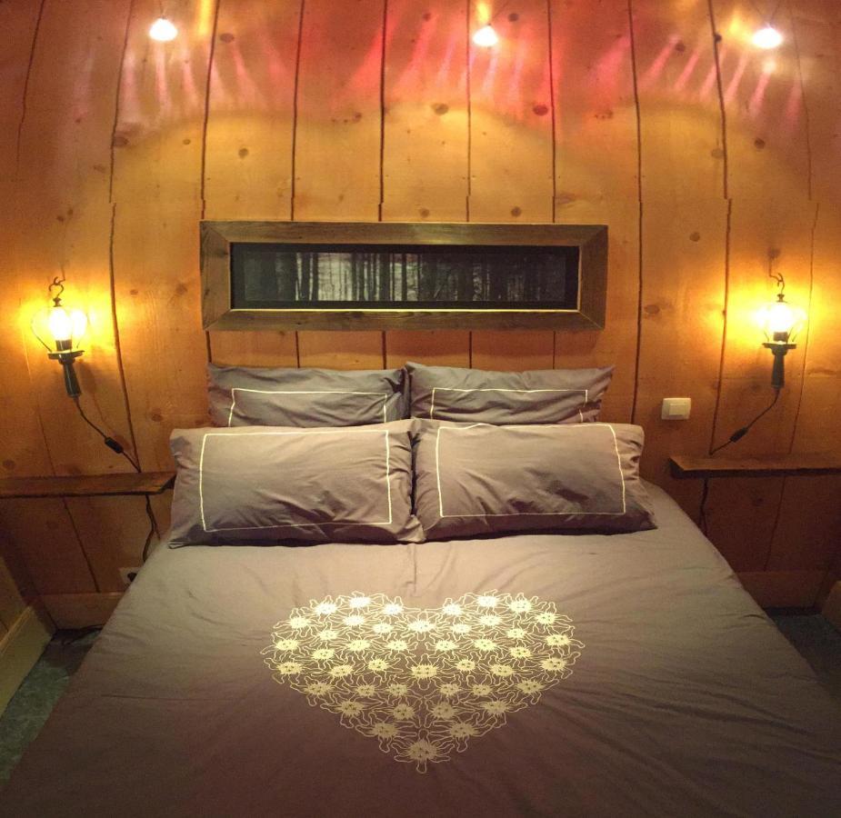 Le Grenier A Luge Apartment Ле-Гет Екстериор снимка
